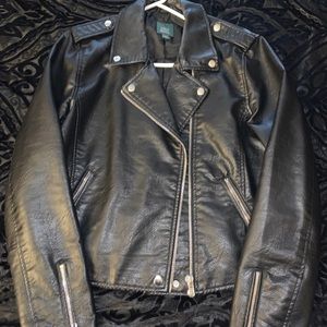 WILD FABLE BLACK FAUX LEATHER JACKET